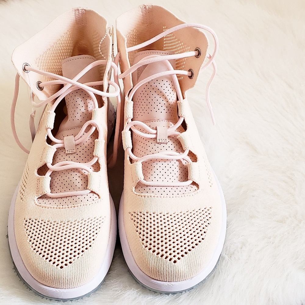 Under Armour salmon sneakers